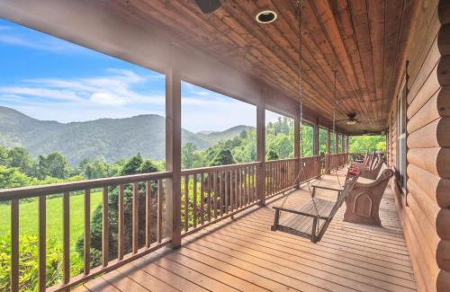Butler Maison | Cozy Mountain Retreat with Scenic Views home