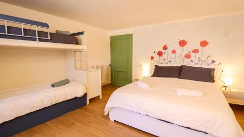 Maresca Appartement | COZY MOUNTAIN RETREAT - with Garden, Wi-Fi