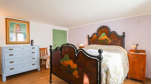 Maresca Appartement | COZY MOUNTAIN RETREAT - with Garden, Wi-Fi