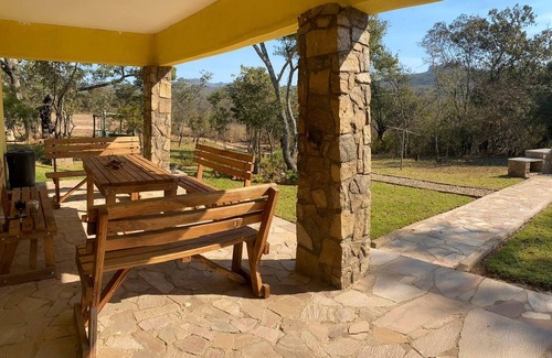 Juliasdale Maison | Chalet confortable avec vue sur Msasa