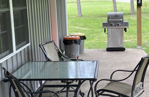 Beaver Dams Maison | Cozy new cottage sleeps 4 near Watkins Glen Racetrack!