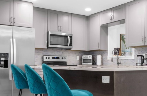 Deerfield Beach Maison | Cozy Newly Renovated Home Near Beach - Tiki Hut