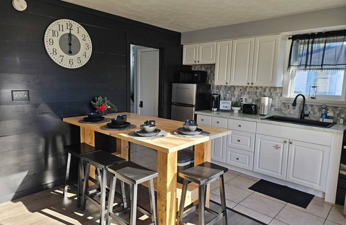 Southern Coast Copropriété | Cozy Newly Renovated 2-bedroom Condo By The Beach