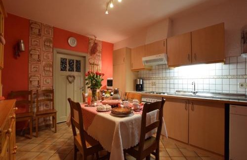 Nimbermont Maison | Cozy Nimbermont Home , cleaning included