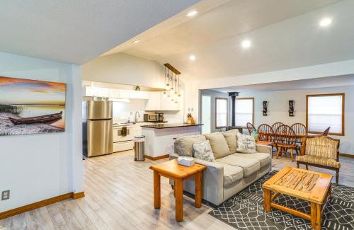 Lone Rock Maison | Cozy Norfork Home by White River Hike and Fish
