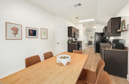 Bratton Park Maison | Cozy North Austin Getaway Peaceful Near Domain