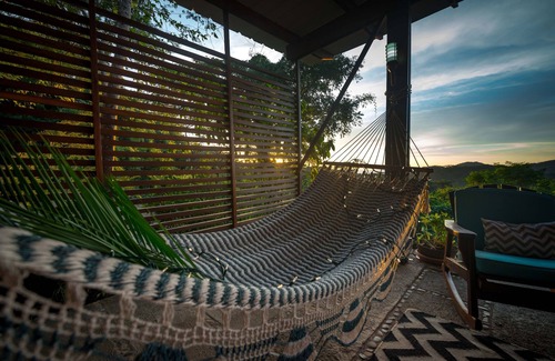 San Juan del Sur Villa | Chic, villa avec vue sur l'océan située dans la canopée de la jungle à SJDS