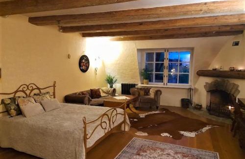 Old Town Appartement | Cozy Old Town Historic House