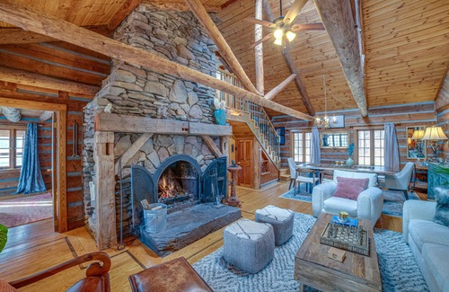 Otego Cabine | Cozy Otego Cabin w/ Wood-Burning Fireplace & Pond!
