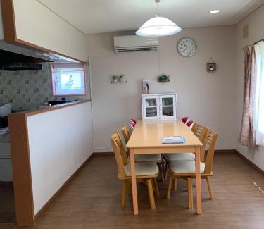 Bibai Maison | Cozy Penguin House Bibai