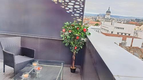 Old Town Appartement | Cozy penthouse in a new business building in city center. Free private parking