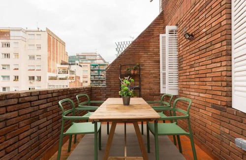 el Camp d'en Grassot i Gracia Nova Appartement | This apartment is a 2 bedroom(s), 1 bathrooms, located in Barcelona, Catalunya.