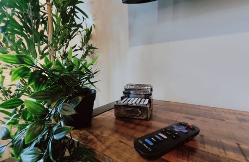 Northwest Philadelphia Appartement | Cozy Philly Studio with Free Parking for Long Term Stays