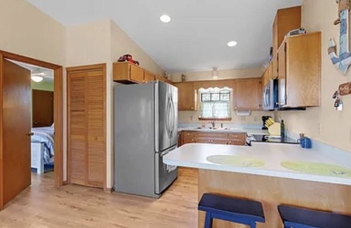 Ochlockonee Bay Maison | Cozy place on the water! Great for fishing and close to beaches!