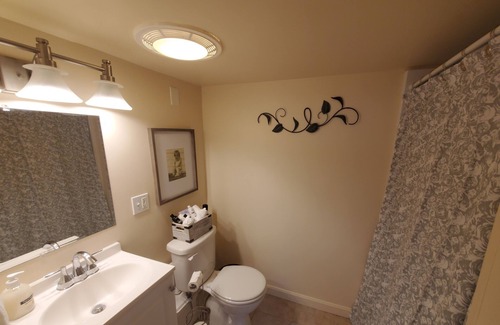 South Peabody Appartement | Cozy place to relax after a great day!