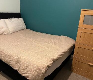 Heathfield Maison | Cozy private room in South London