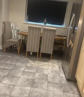 Heathfield Maison | Cozy private room in South London