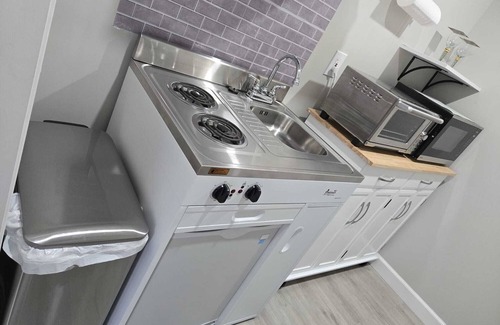 Springfield Appartement | Cozy Private studio. Pet-Friendly. Conveniently located. Access 395, 495 and I95