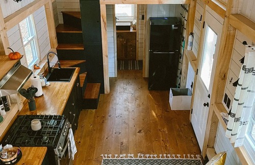 Mattawana Maison | COZY PSU Rustic Tiny Home and Fishing Retreat