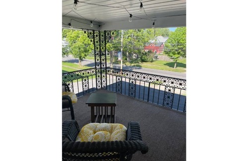 Medina Appartement | Cozy, Quaint, entire 1 Bedroom Apt.