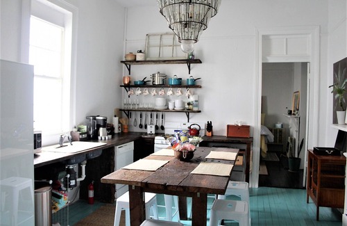 Seventh Ward Cottage | Cozy & Quiet Cottage, less than 2 miles to Superdome! Use of 4 Bikes
