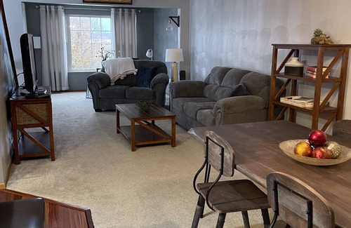 Delmont Maison | Cozy quiet home near many attractions