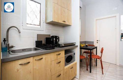 Netanya Appartement | Cozy Quiet Oasis in the Center