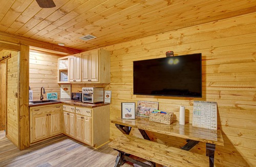 Quitman Cabine | Cozy Quitman Fishing Cabin Near Lake Fork!