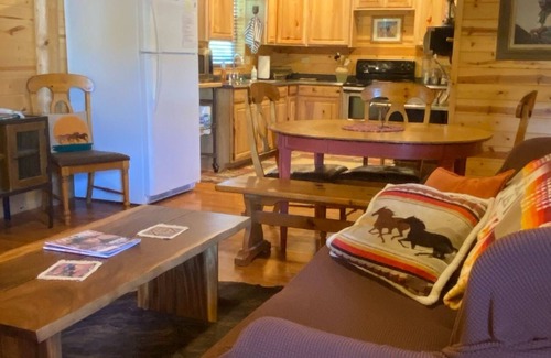 Humboldt County Appartement | Cozy Ranch Apartment, perfect for hunting season, or a fun weekend getaway.