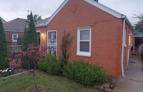 Kamm's Corners Maison | Cozy Ranch Bungalow in West Park - Cleveland