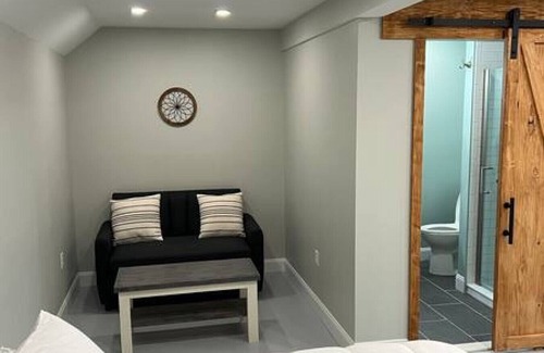 Arnot Cabine | Valley View INN - Large Studio