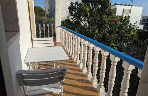 Ericeira Maison | Cozy Retreat 400m from the Beach (plus home gym, patio and garden)