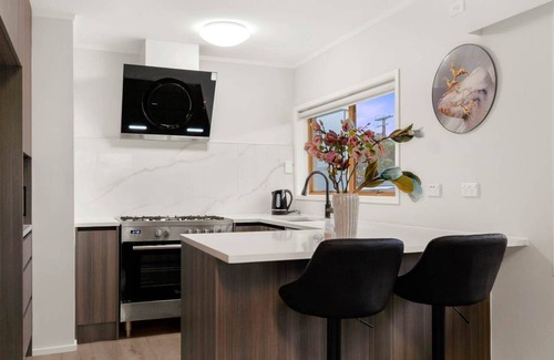 Henderson Maison | Cozy Retreat in Henderson