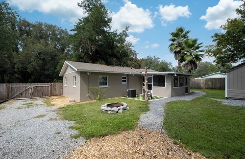 Alachua Maison | Cozy retreat in the heart of Florida Springs Country