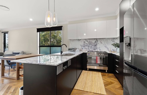 Camp Hill Maison | Cozy Retreat with Modern Comforts (Entire place)