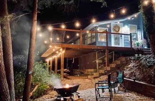 Turkey City Maison | Cozy Riverfront! 5 Mins to Foxburg and Emlenton