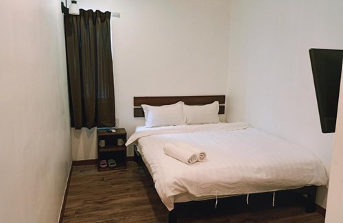Taman Kota Laksamana Hôtel | Cozy Riverside Hotel