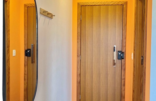 Champagnat Maison | Cozy room in shared house. Easy access location.