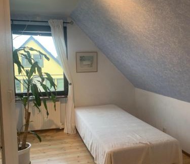 Staffanstorp Municipality Maison | Cozy room and rooms in a town
