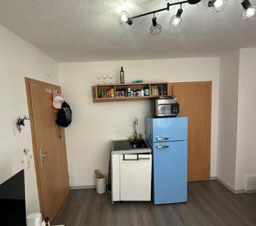 Oberdorla Maison | Cozy Room in Central Raunheim
