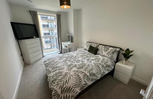 Thames Maison | Cozy room in luxury shared apartment