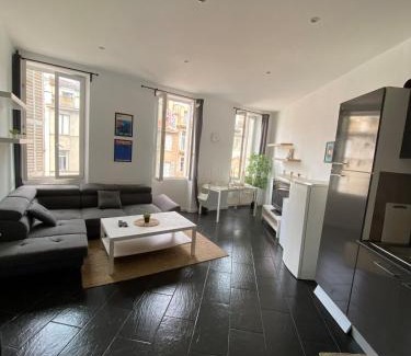 Thiers Appartement | Cozy room in the heart of Marseille