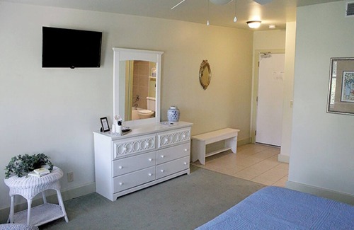 Louisiana Lit Et Petit-Déjeuner | Cozy room located in historic downtown with a 5 minute walk to the riverfront!