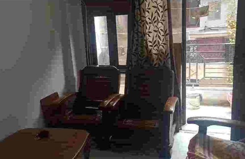 Govindpuri Maison | Cozy Room near Delhi's Landmarks Cook, Relax and explore in Govindpuri, Kalkaji