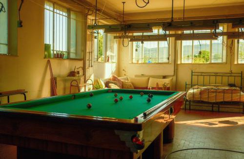 Fratta Lit Et Petit-Déjeuner | Cozy Room with Terrace, Ping Pong & Billiard Table