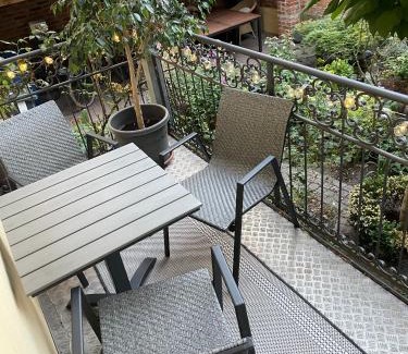 Bamberg Appartement | Cozy Rosy, dein feinzeit Apartment #Parkplatz gratis #Altstadt #Garten