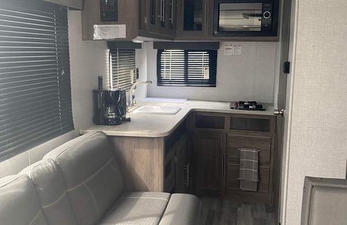Jordan Valley Maison | Cozy RV2 with WiFi and AC in the Owyhee's. Jordan Valley Oregon