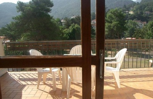 Amelie-les-Bains-Palalda Appartement | Studio cosy avec terrasse, parking et wifi - Idéal cures et centre-ville, Amélie-les-Bains