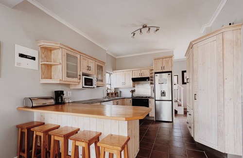 Struisbaai Maison | Cozy Self Catering House in Struisbaai close to the Most Southern Tip of Africa.