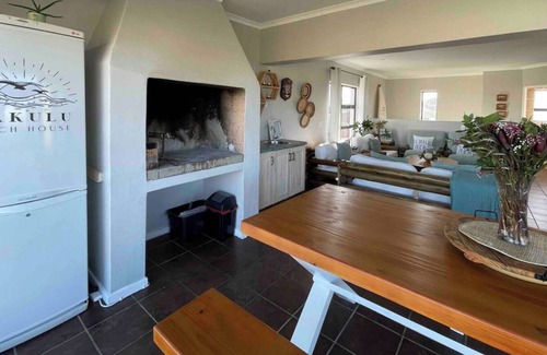 Struisbaai Maison | Cozy Self Catering House in Struisbaai close to the Most Southern Tip of Africa.